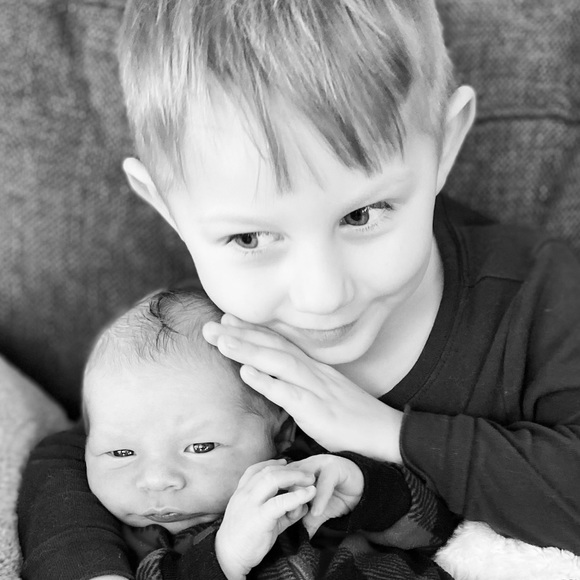 Meet your Posher, Maureen - Picture 2 of 2